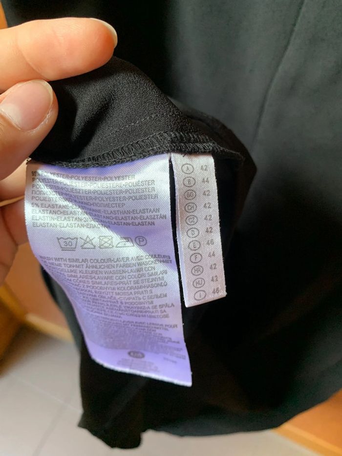 Jupe courte noir Kookai taille 40 - photo numéro 2