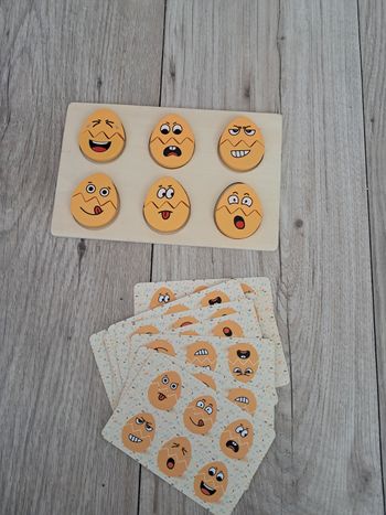 Jeu pédagogie montessori emotions puzzle bois