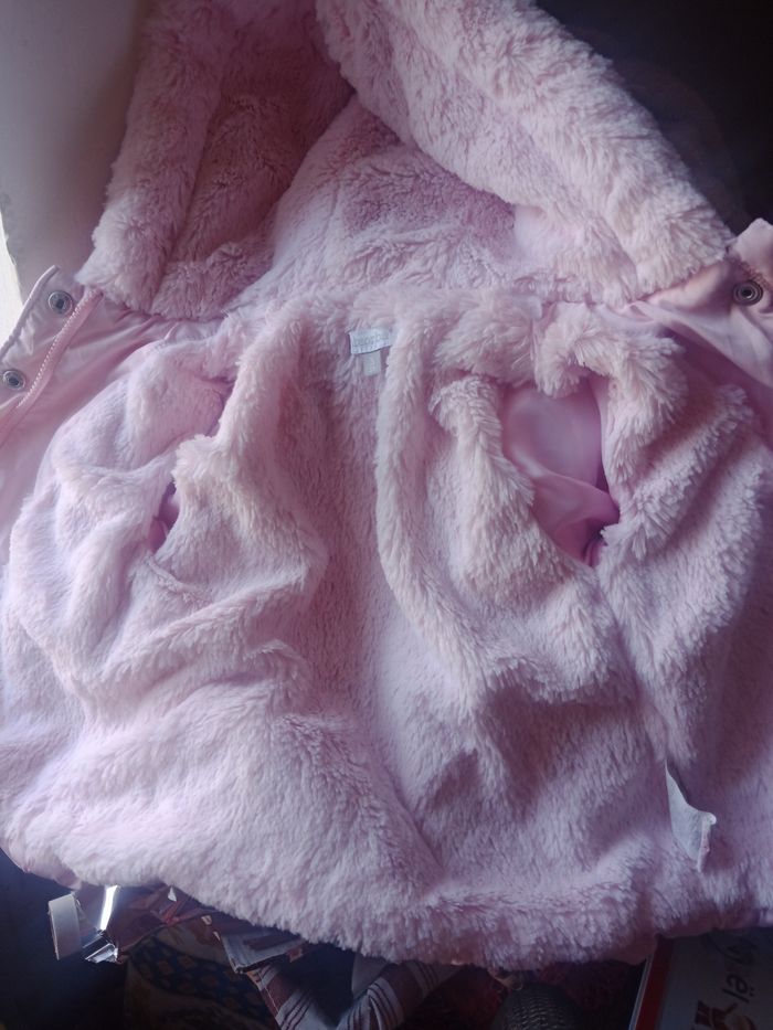 Doudoune rose avec moufles - photo numéro 4