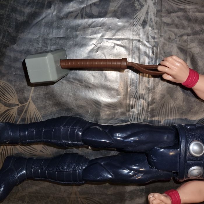 figurine Marvel THOR- 30 cm - photo numéro 3