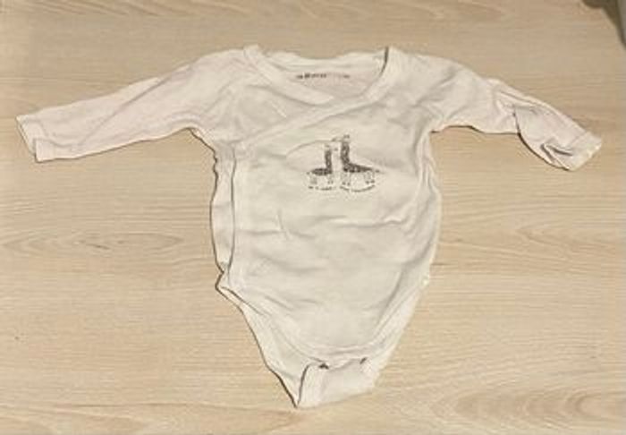 Bodies 3 mois x3 - photo numéro 3