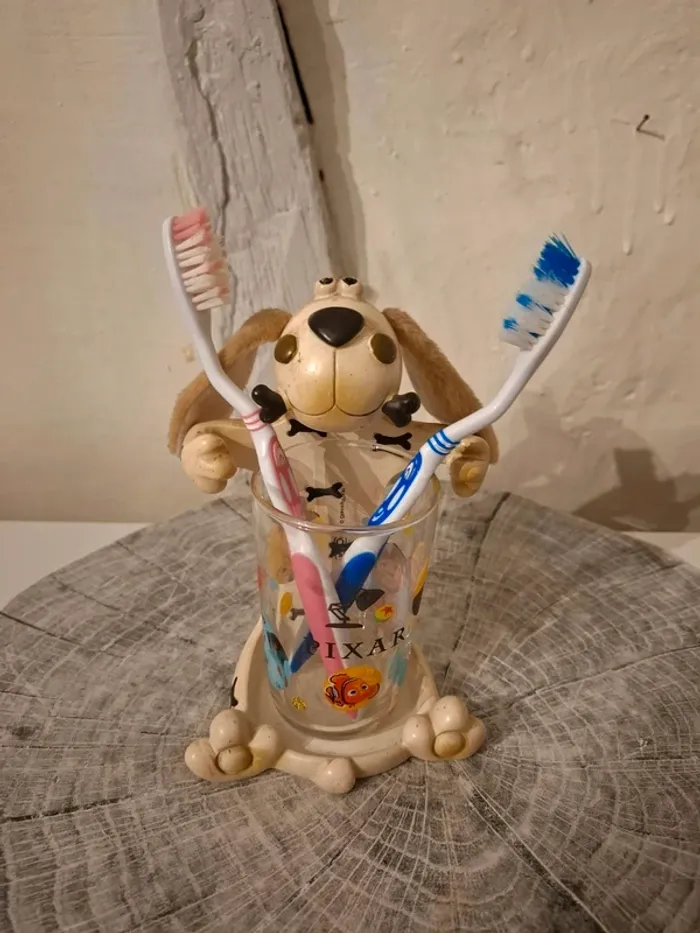 Porte-brosses à dents chien - photo numéro 1