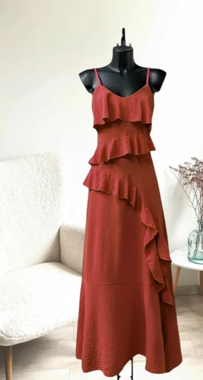 Robe longue terracotta avec fente taille unique