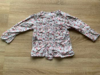• Magnifique Blouse fleurie idéale printemps  ~ Fille 3 ans •