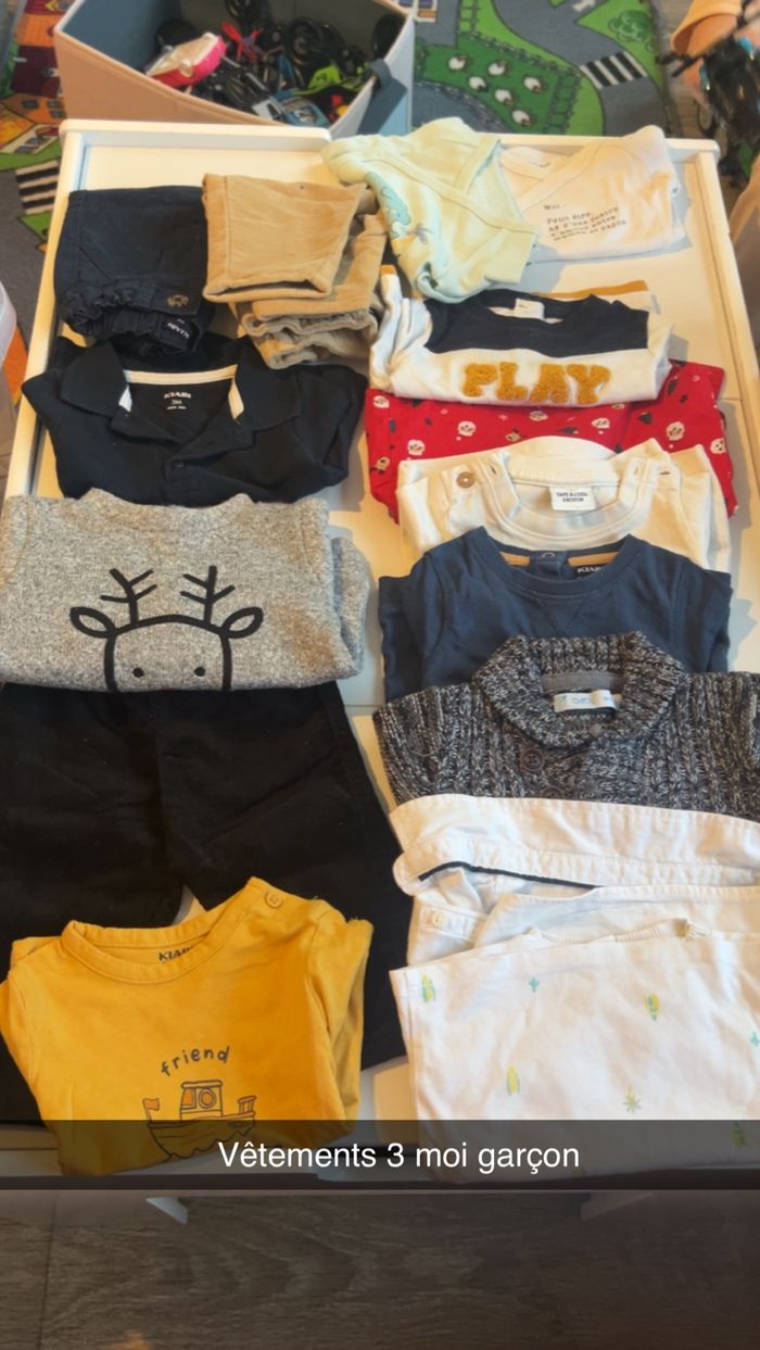 Lot vêtements  3 moi garçon