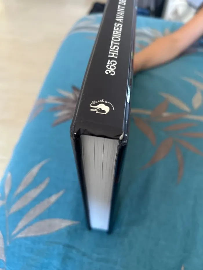 Livre 365 histoires avant de s’endormir - photo numéro 5
