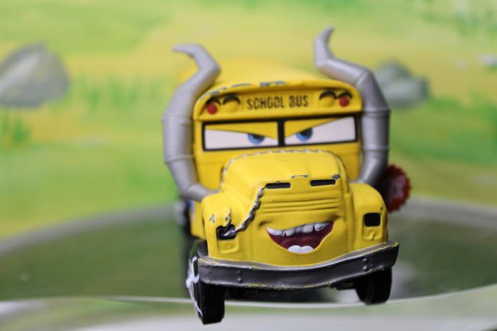 Disney Pixar cars Miss Fritter - photo numéro 8