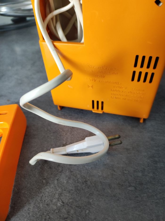 Ouvre boîte électrique - photo numéro 5