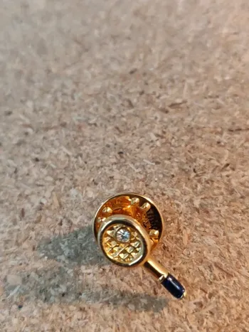 Broche raquette de tennis