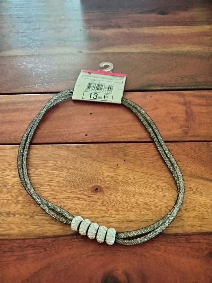 Collier neuf Armand Thiery - photo numéro 2