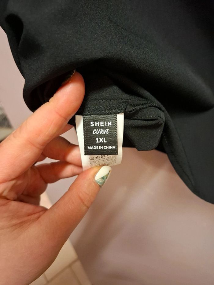 Débardeur noir matière nuisette - photo numéro 5