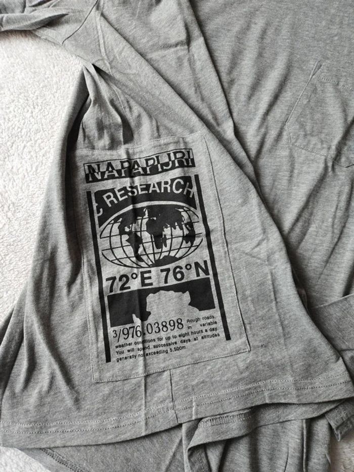T-shirt manches Longues Napapijri T.XXL neuf - photo numéro 3