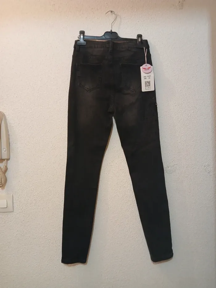Jeans noir neuf " Daysie" taille 38 - photo numéro 5