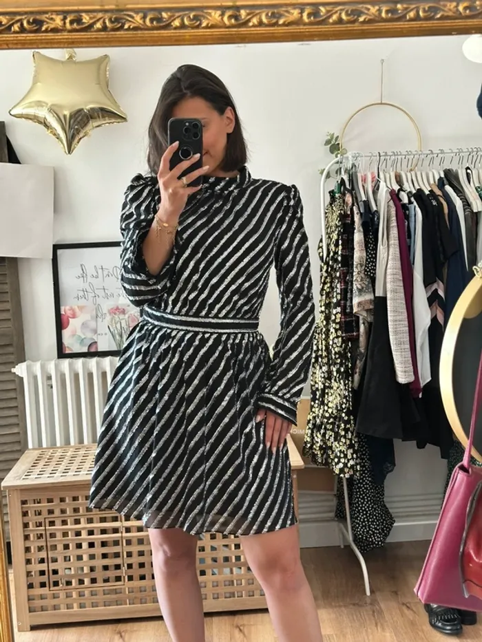 Robe Michael Kors noire et argentée taille 38 - photo numéro 4