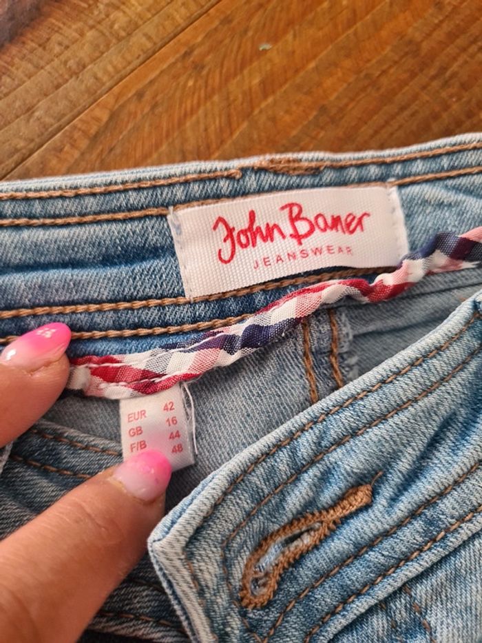 Jeans court - photo numéro 4
