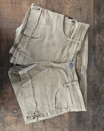 Short Zara taille 34