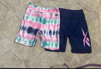 Lot de deux short cycliste fille 4 / 5 ans neuf