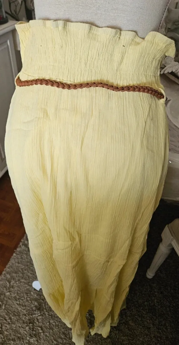 Jupe jaune avec ceinture offerte Women Only Taille 40/42 Neuve - photo numéro 4