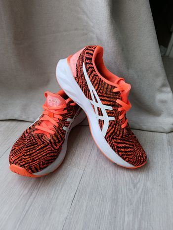 Basket femme Asics Roadblast Tokyo running Rouge F600