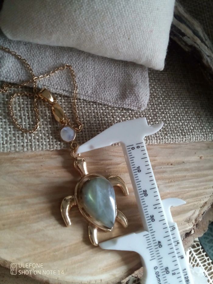 Collier tortue en pierres semi précieuses - photo numéro 4