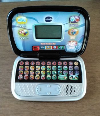 Ordinateur Genius Kids Vetch, 20 activités, personnalisable  ,30 mélodies 