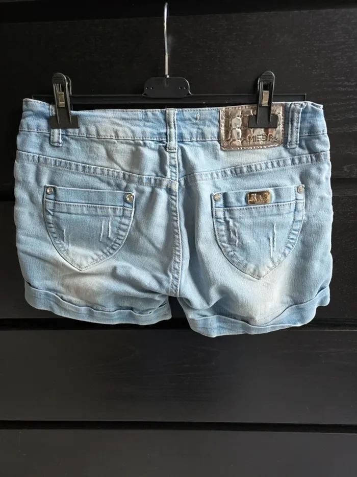 short bleu clair Miss RJ - photo numéro 2