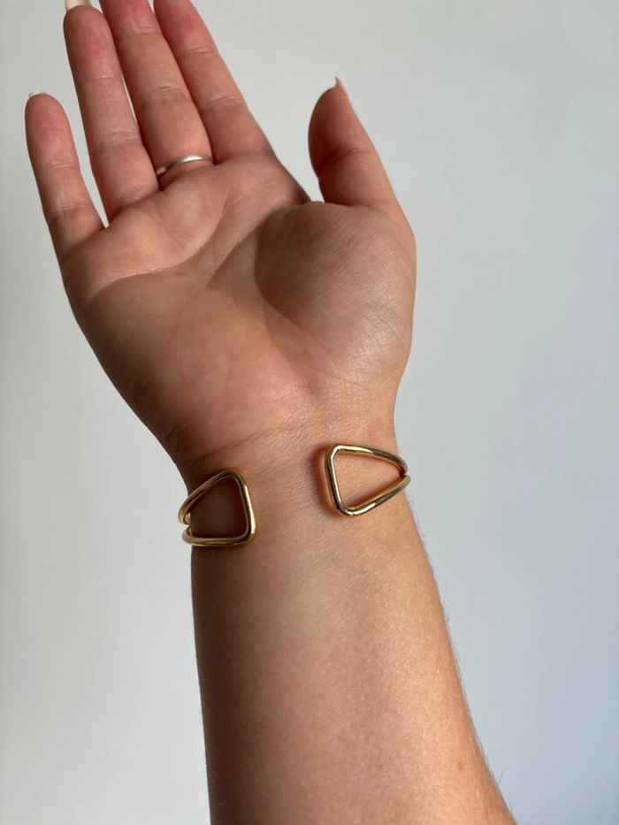 Bracelet doré en jonc - photo numéro 4