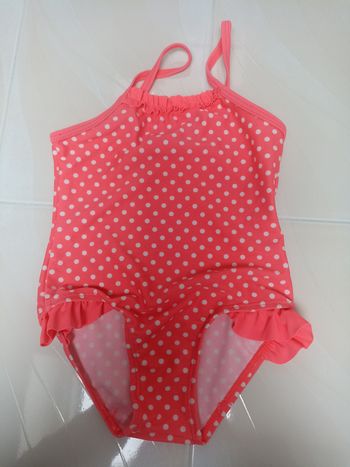 Maillot de bain rose à pois blanc