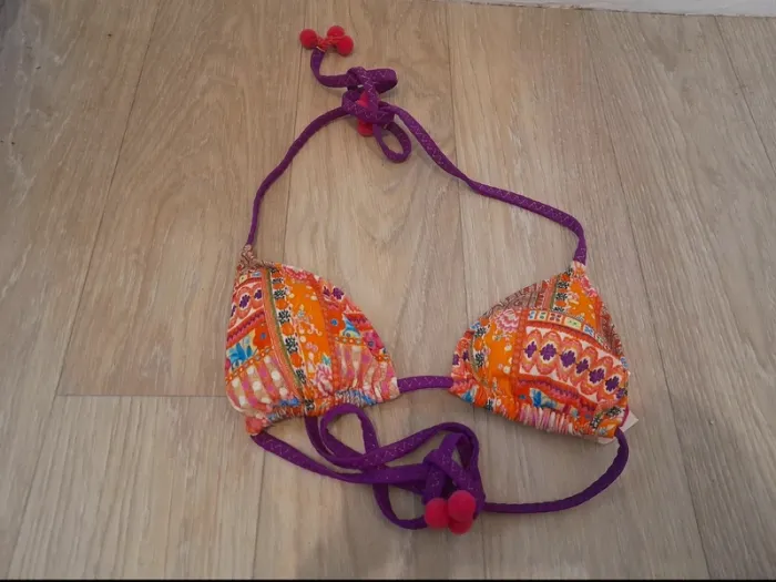 haut de maillot de bains taille 34