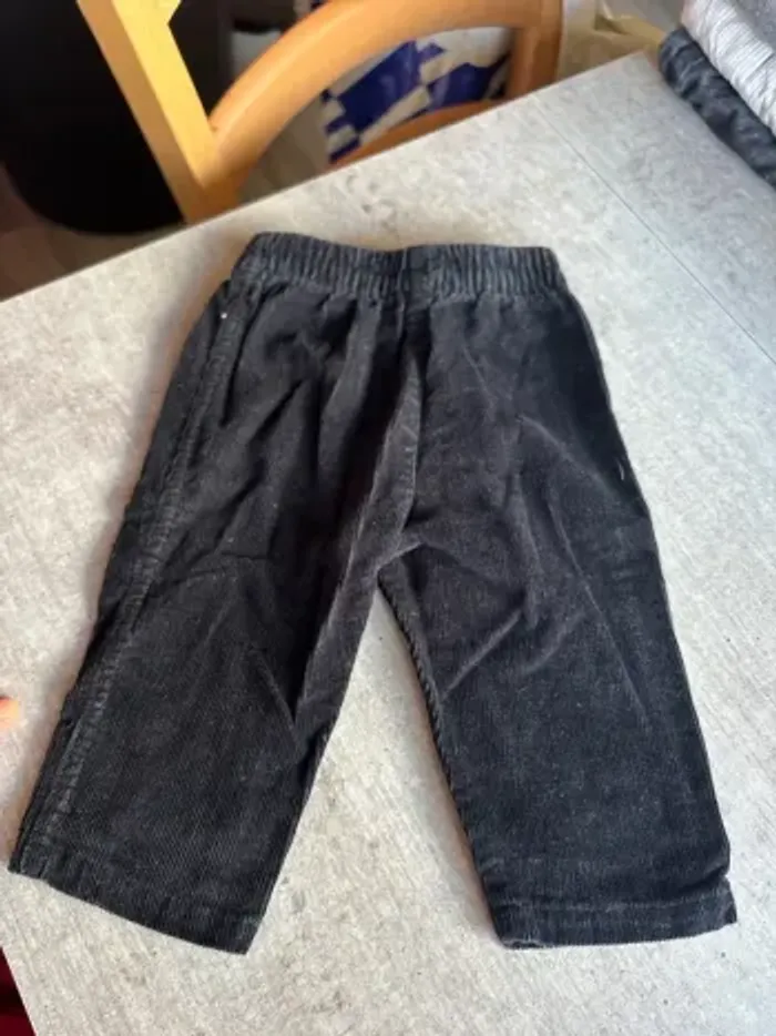 Pantalon 3 mois - photo numéro 3