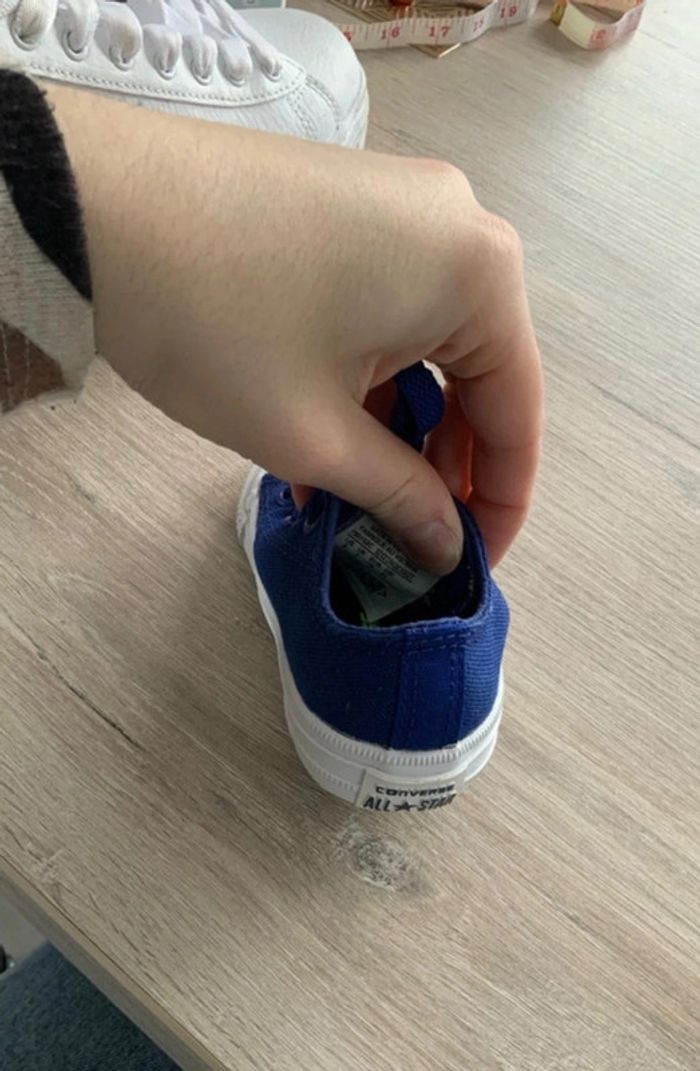 Baskets converse bleu roi taille 19 - photo numéro 5