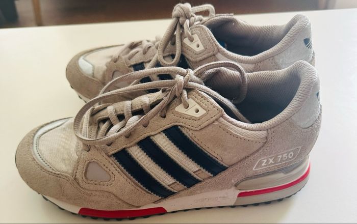 Adidas tres bon état - photo numéro 3