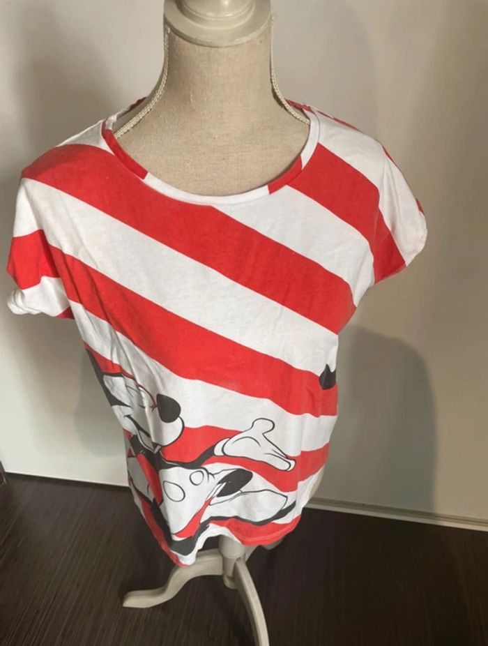 T-shirt Kiabi Disney Mickey Mouse (Taille M) - Petite tache au Dos (Voir Photos)