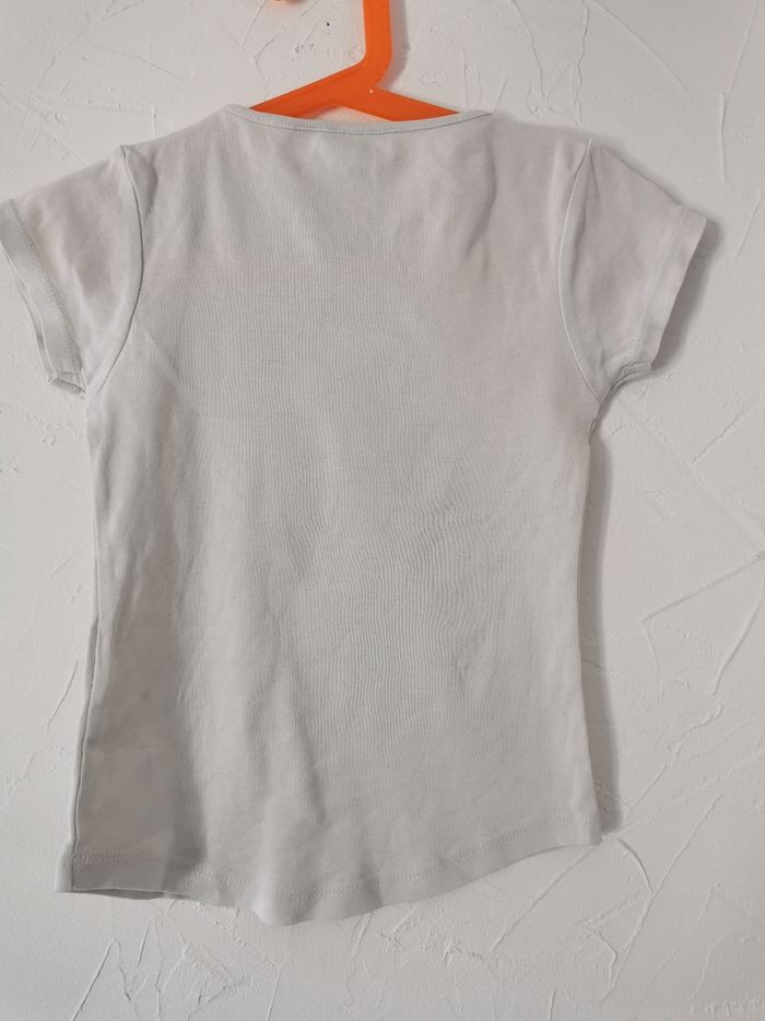 Lot de deux T shirt 5 ans - photo numéro 6