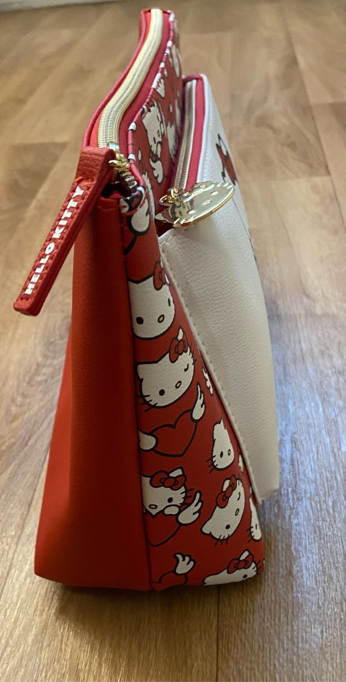 Trousse de maquillage Hello Kitty 32x22x7 cm - photo numéro 5