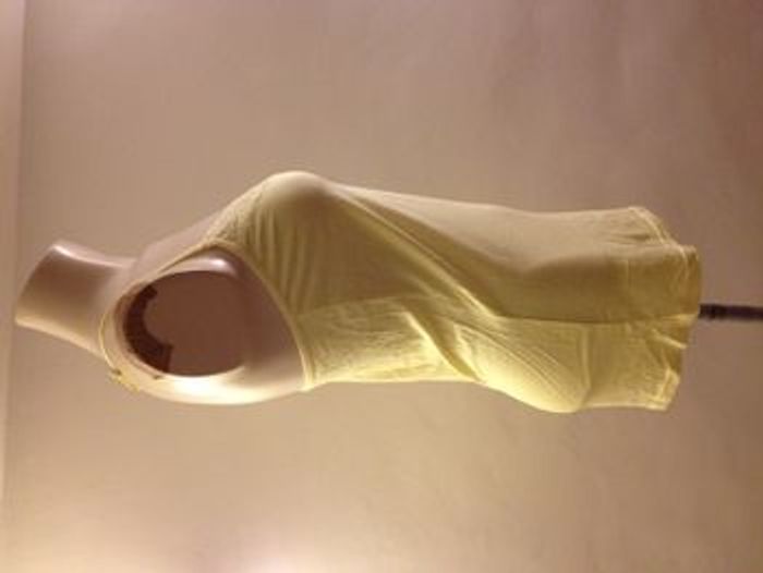 Débardeur féminin jaune col V dentelle T 38 Zeeman - photo numéro 2