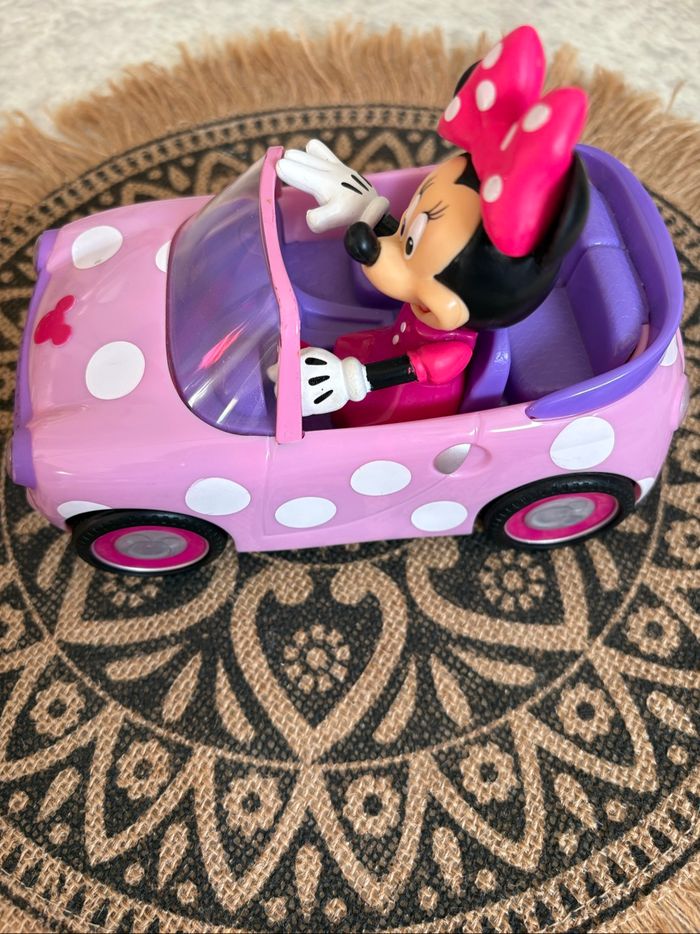 Voiture télécommandé Minnie Disney - photo numéro 3