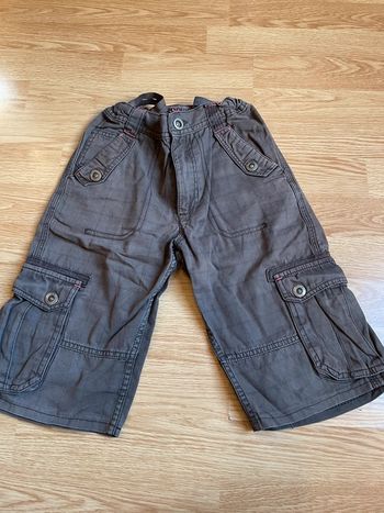 Bermuda taille 8-10 ans