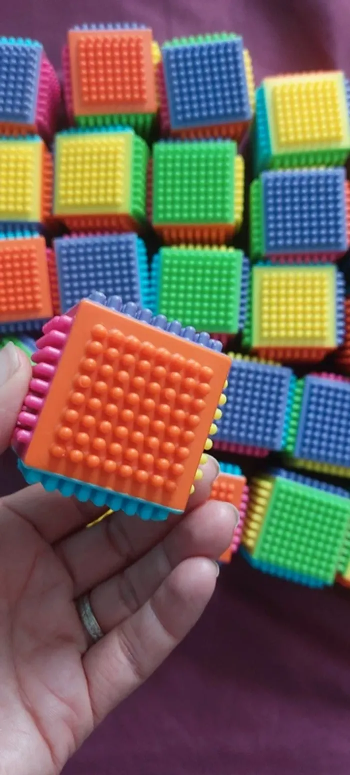 Lot de 25 cubes clippos - photo numéro 3
