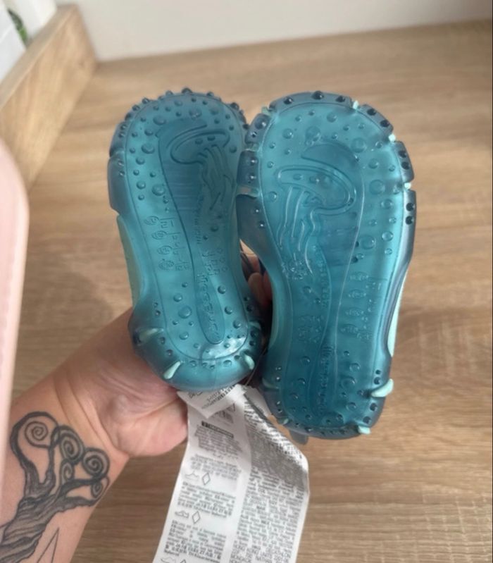 Chaussure de piscine - photo numéro 2