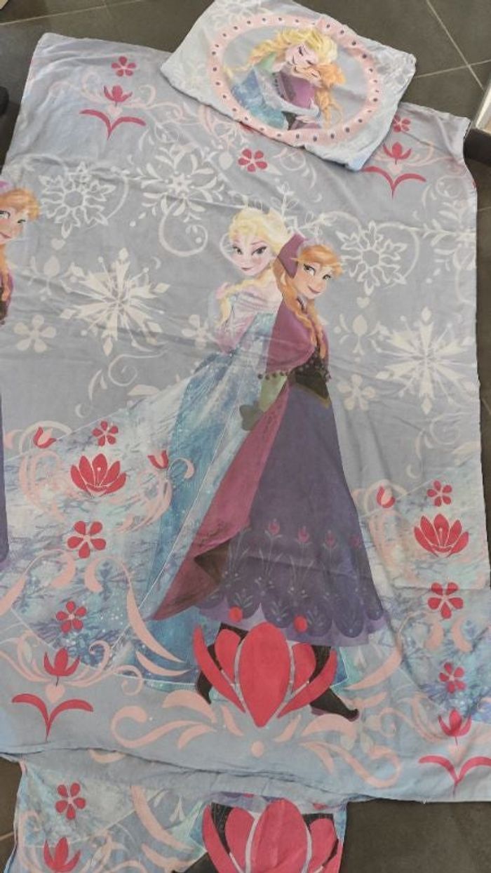 Parure de lit reine des neiges une personne