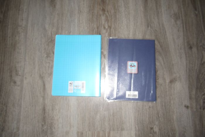 LOT DE 2 PETITS CAHIERS - FORMAT 17 x 22 CM - NEUF - n°27 - photo numéro 2