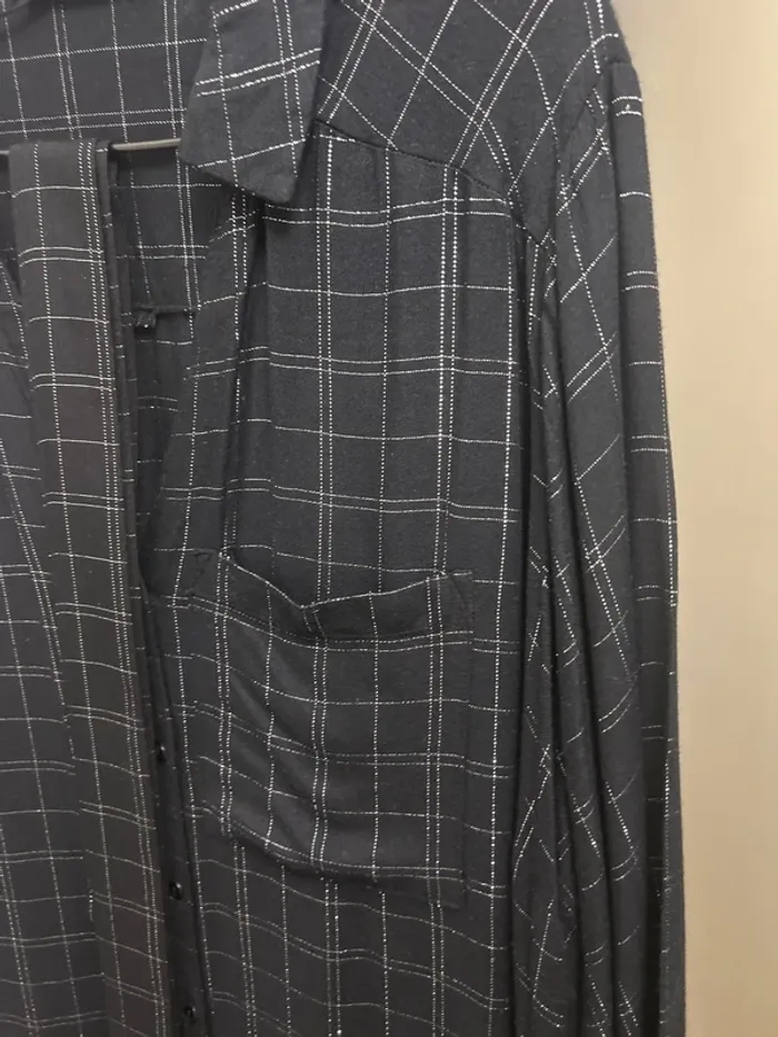 Chemise robe  avec trait argenté T52 - photo numéro 2