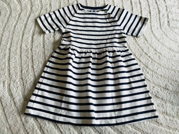 Robe 4 ans
