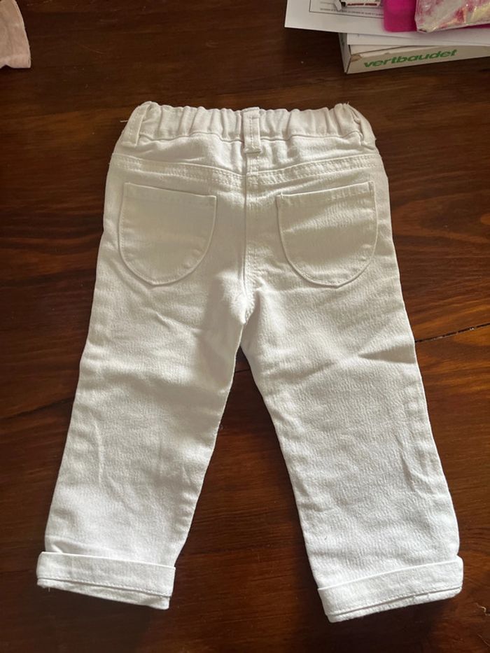 Jeans blanc 12 mois - photo numéro 2