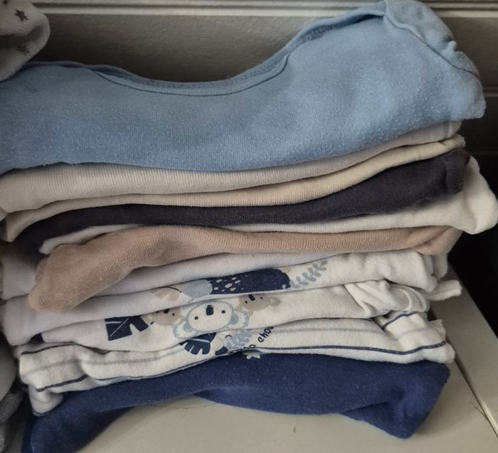 Lot vêtements bébé garçon 9mois - photo numéro 2