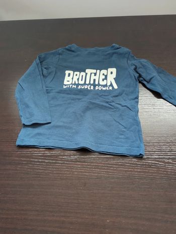 Tee shirt