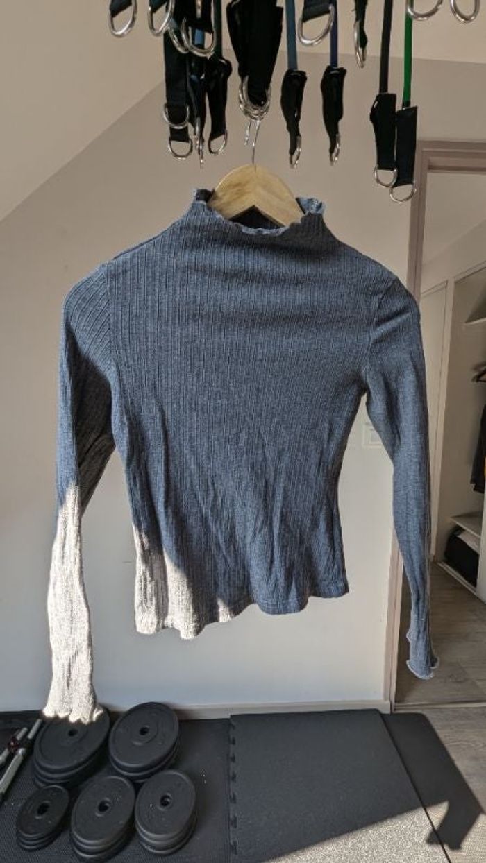 Haut gros simple sans marque