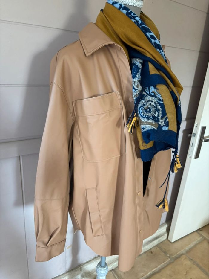 Veste neuve - photo numéro 3