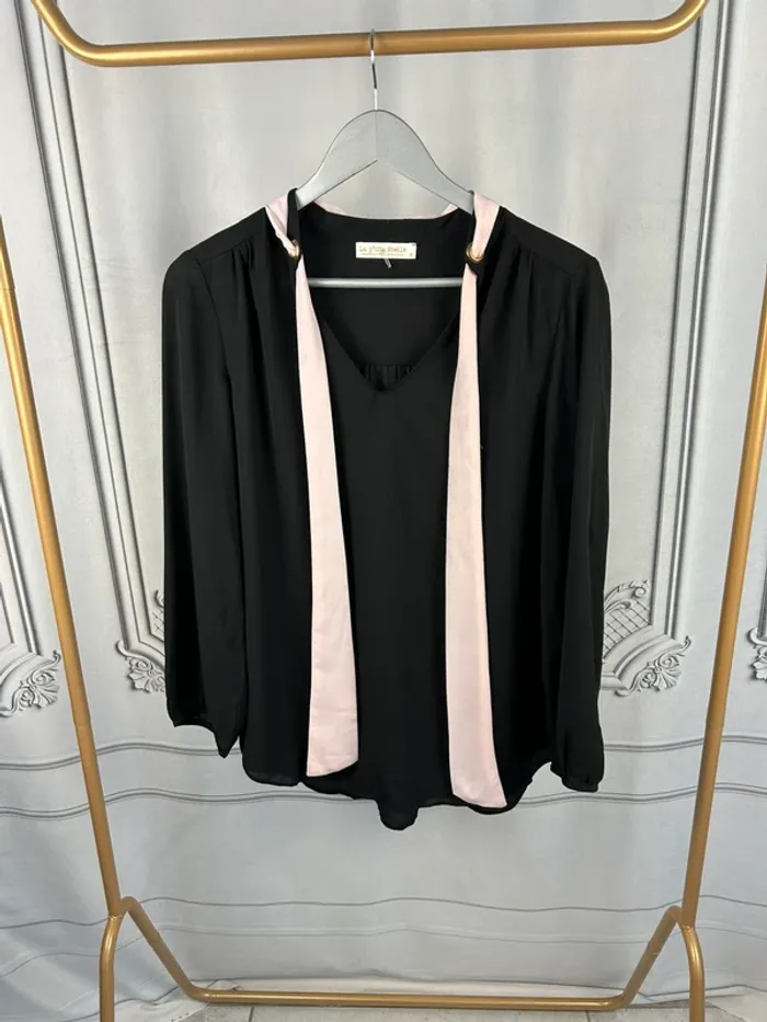Blouse noir La P’tite étoile T3 / L neuve